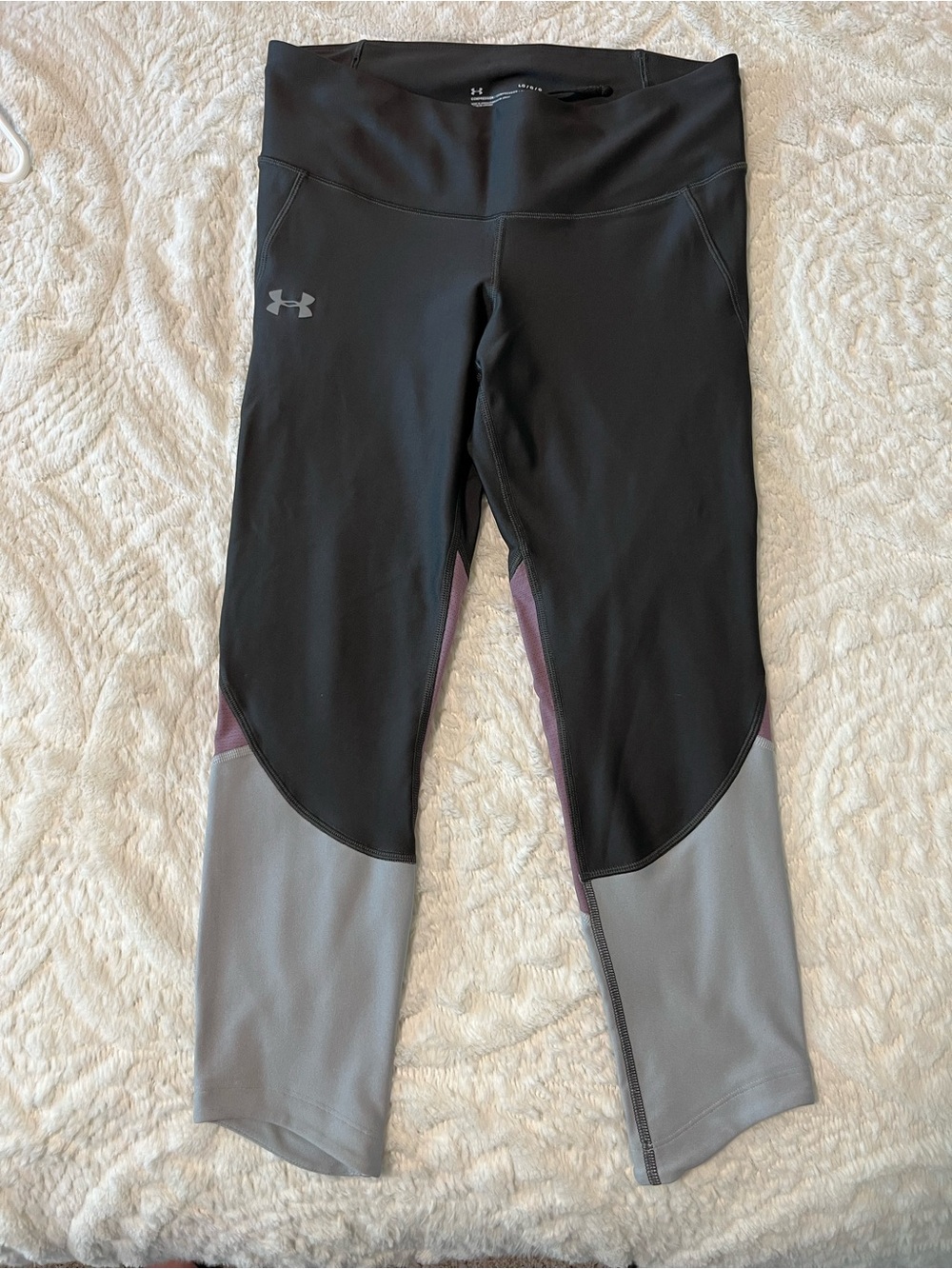 Under Armour Black, Gray & Mauve Performance Colorblock Leggings Size Large